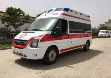 昌吉县救护车租赁